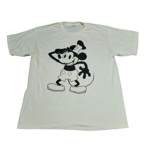Mickey Mouse Disney Cream‎ Colored T-shirt Size Medium
